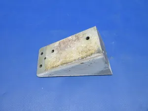 Grumman Yankee AA-1B Main Landing Gear Bracket LH P/N 5701064-1 (0424-1409)
